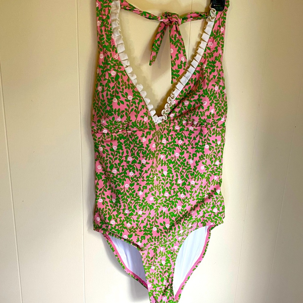 Lilly Pulitzer Size 6 Swimsuit
